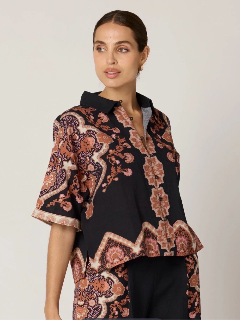 Cleobella Jeni cropped Blouse in Dark Lagos